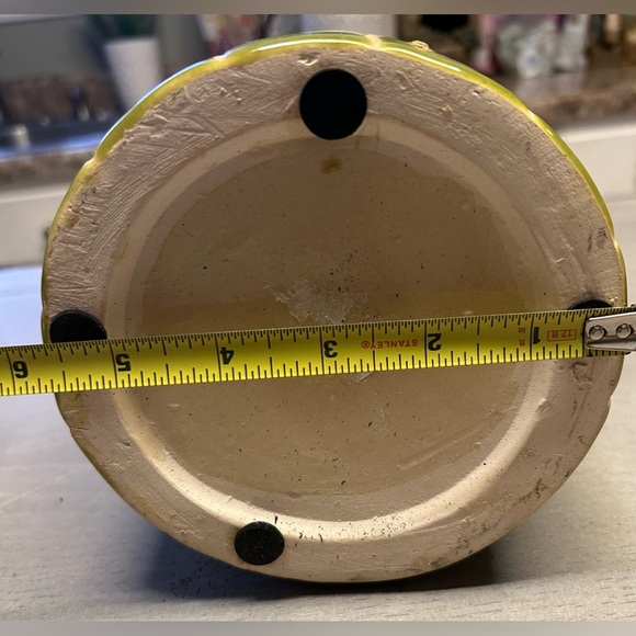 Unique Rare Vase Alvarado Green With White Strips Modern Glazed 10” Tall 6” Wide - Picture 12 of 12